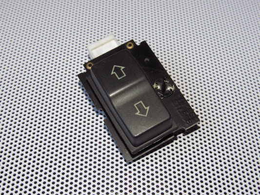 99-02 Land Rover Range Rover OEM Rear Window Switch