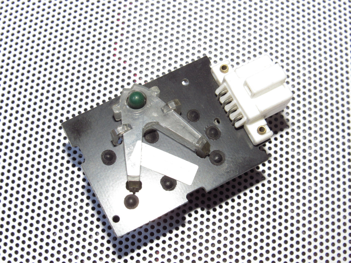 99-02 Land Rover Range Rover OEM Rear Window Switch