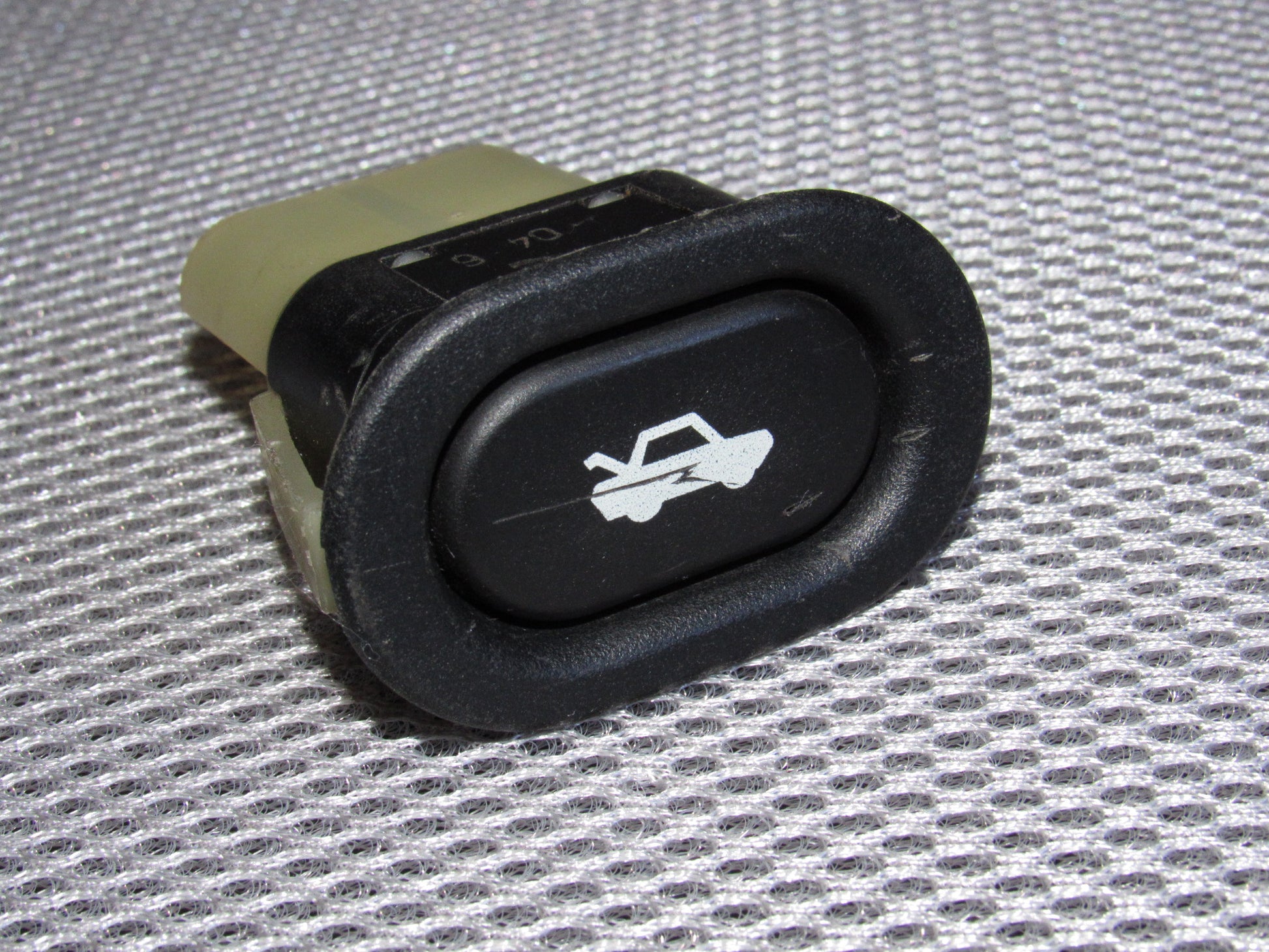 94-98 Saab 900 OEM Hatch Door Trunk Release Switch