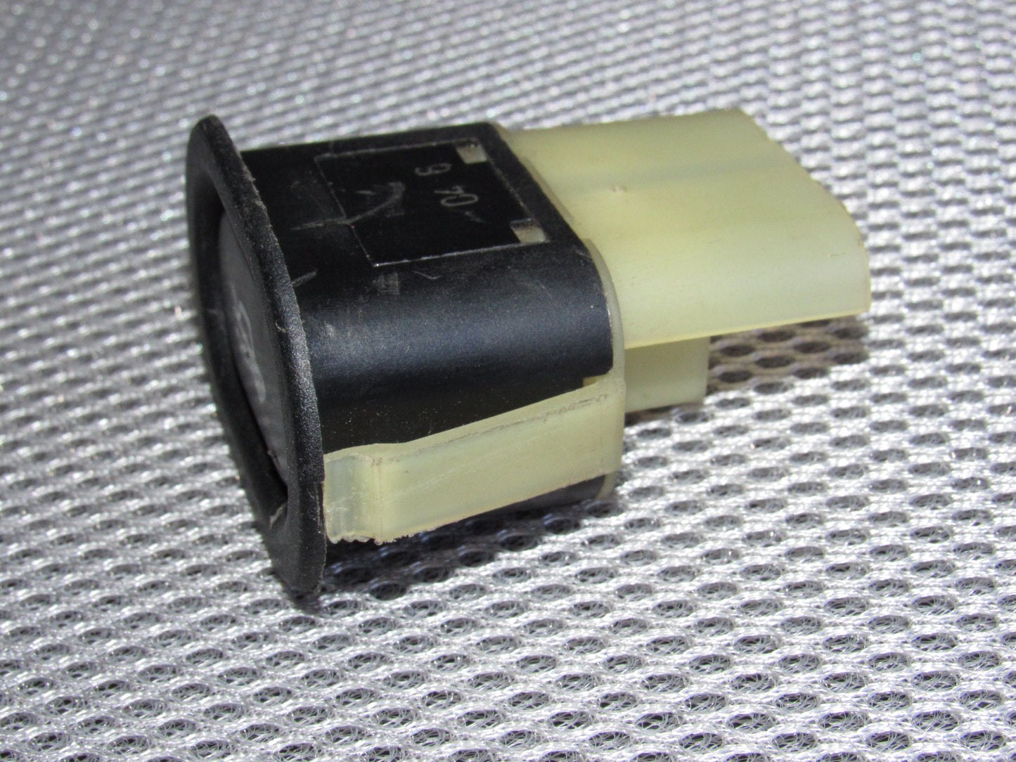94-98 Saab 900 OEM Hatch Door Trunk Release Switch