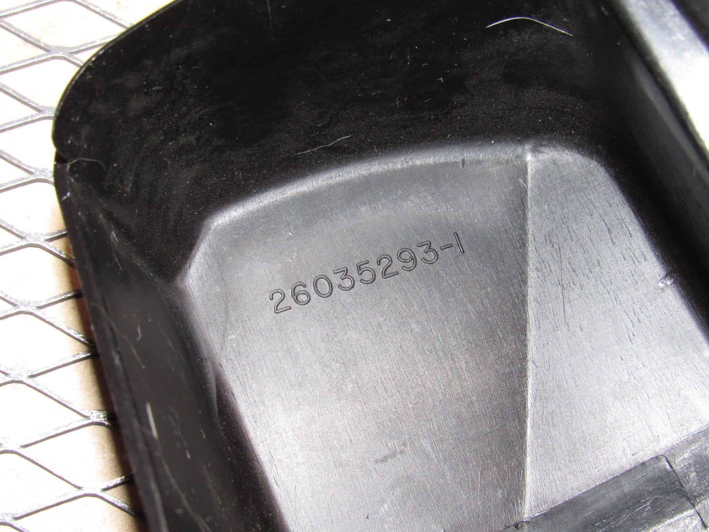 94 95 96 Chevrolet Corvette OEM Steering Column Turn Signal Switch Access Cap Cover