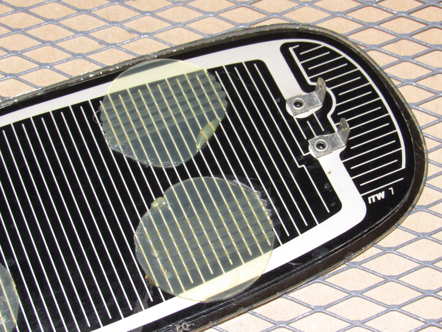 05 06 Chevrolet Corvette OEM Exterior Side Heated Mirror Glass - Right