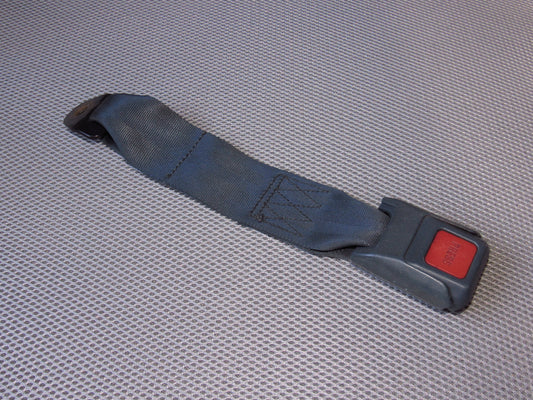 90-95 Nissan Pathfinder OEM Rear Seat Belt Buckle Receiver