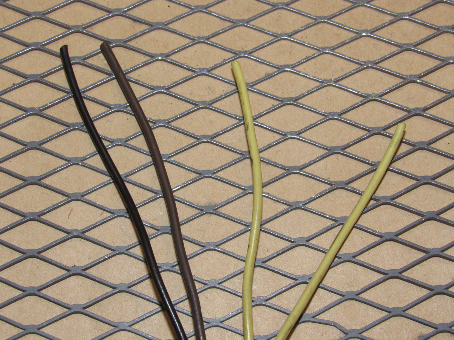 91 92 93 94 95 96 Chevrolet Corvette OEM Outer Tail Light Lamp Bulb Socket - Right