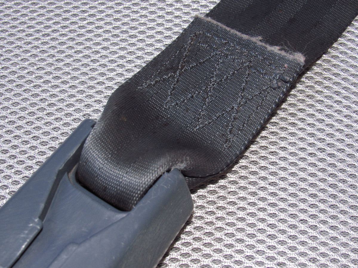 90-95 Nissan Pathfinder OEM Rear Center Seat Belt Buckle Receiver