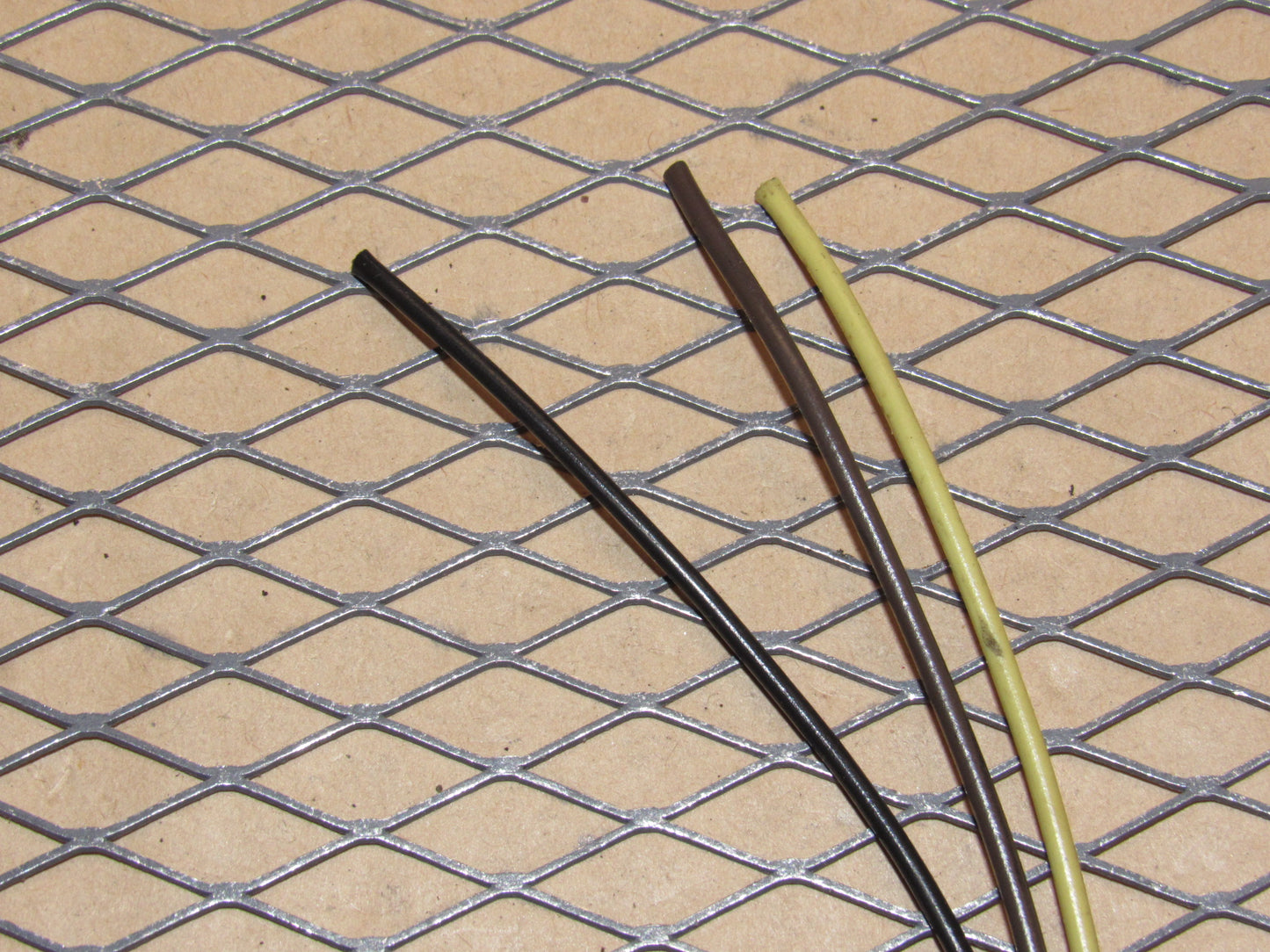 91 92 93 94 95 96 Chevrolet Corvette OEM Inner Tail Light Lamp Bulb Socket - Right