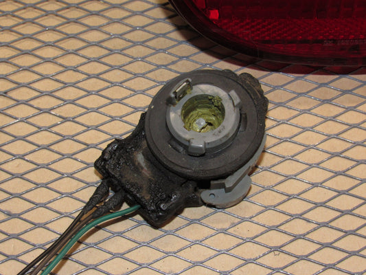 91 92 93 94 95 96 Chevrolet Corvette OEM Inner Tail Light Lamp Bulb Socket - Left