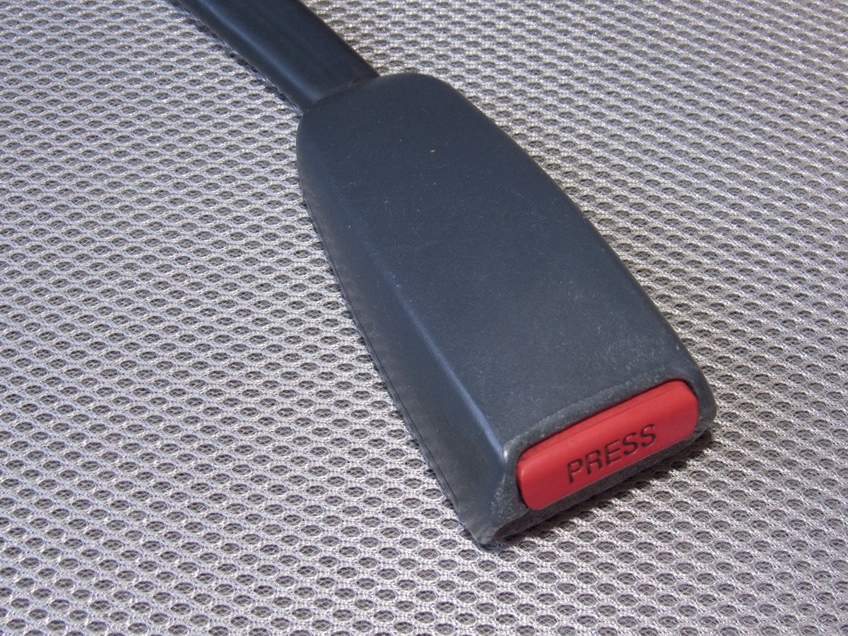 93-95 Nissan Pathfinder OEM Front Seat Belt Buckle Receiver - Left
