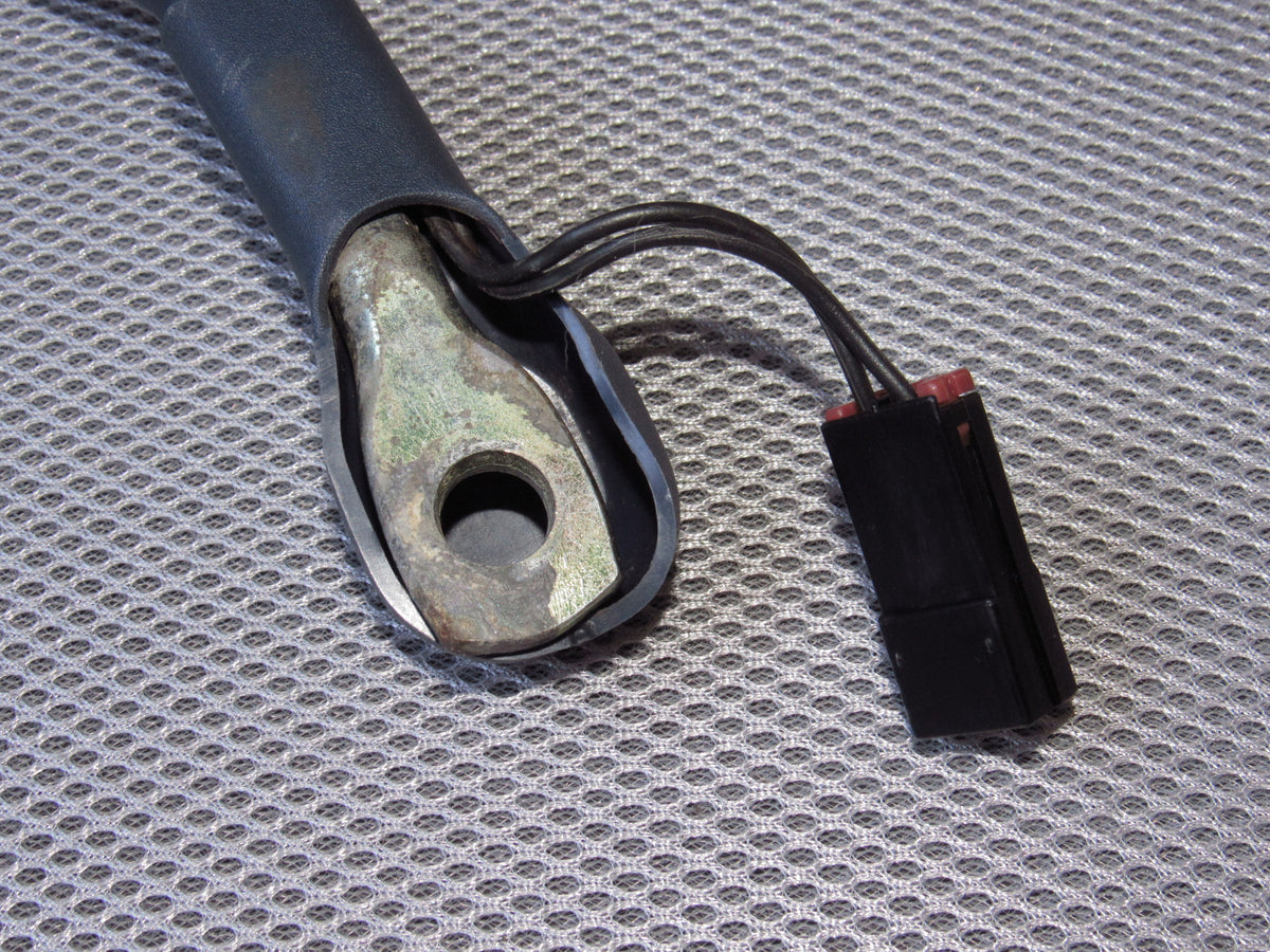 93-95 Nissan Pathfinder OEM Front Seat Belt Buckle Receiver - Left