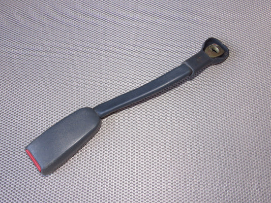 93-95 Nissan Pathfinder OEM Front Seat Belt Buckle Receiver - Right