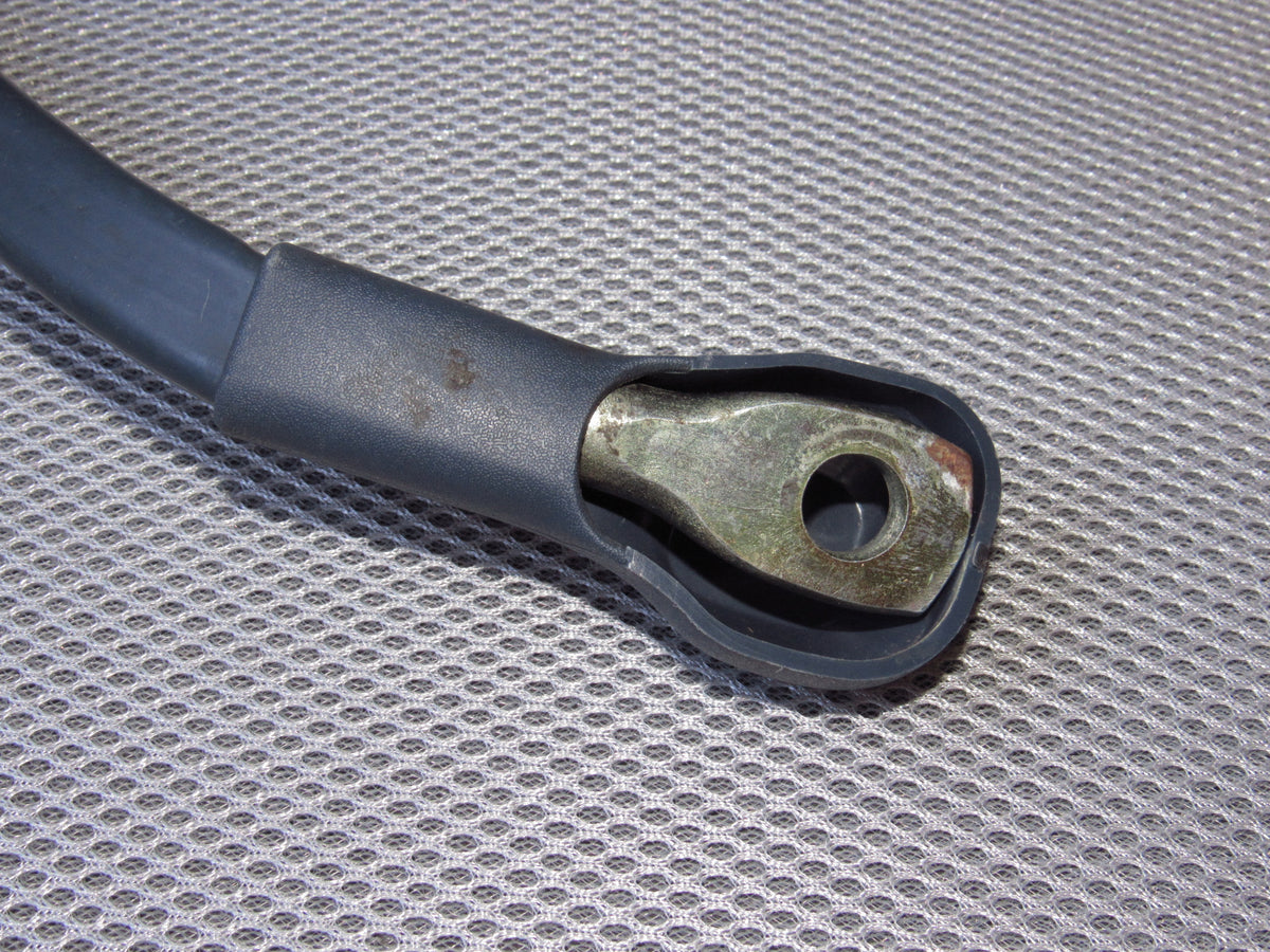 93-95 Nissan Pathfinder OEM Front Seat Belt Buckle Receiver - Right