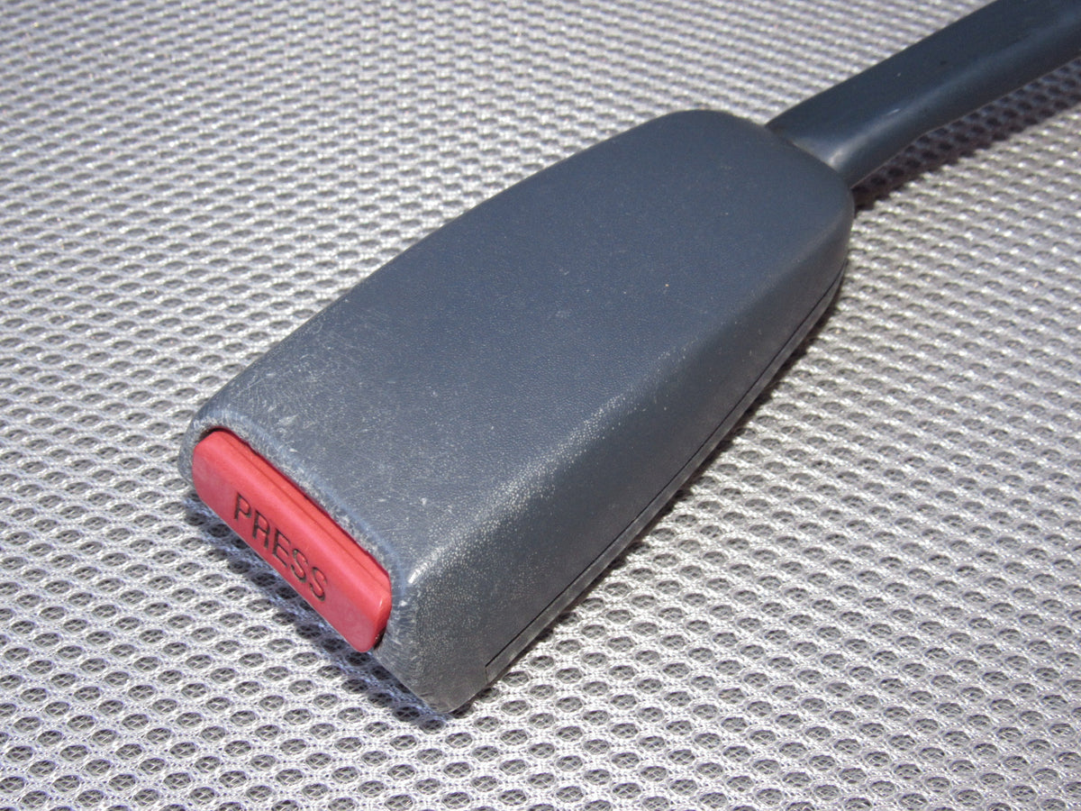 93-95 Nissan Pathfinder OEM Front Seat Belt Buckle Receiver - Right