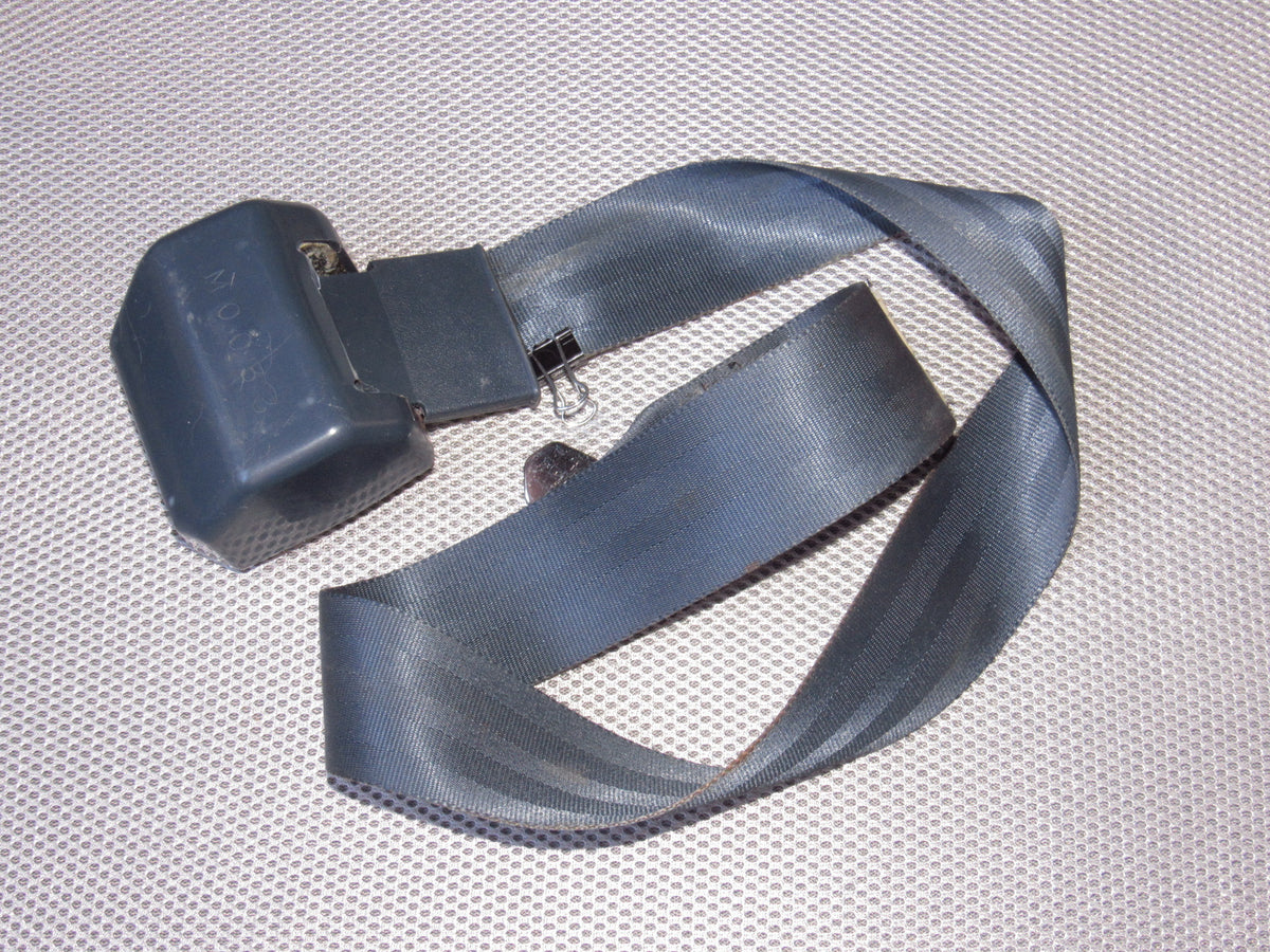 90-95 Nissan Pathfinder OEM Rear Center Seat Belt