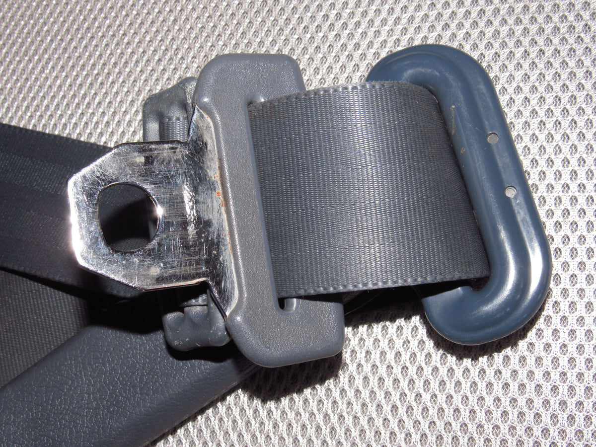 90-95 Nissan Pathfinder OEM Rear Seat Belt