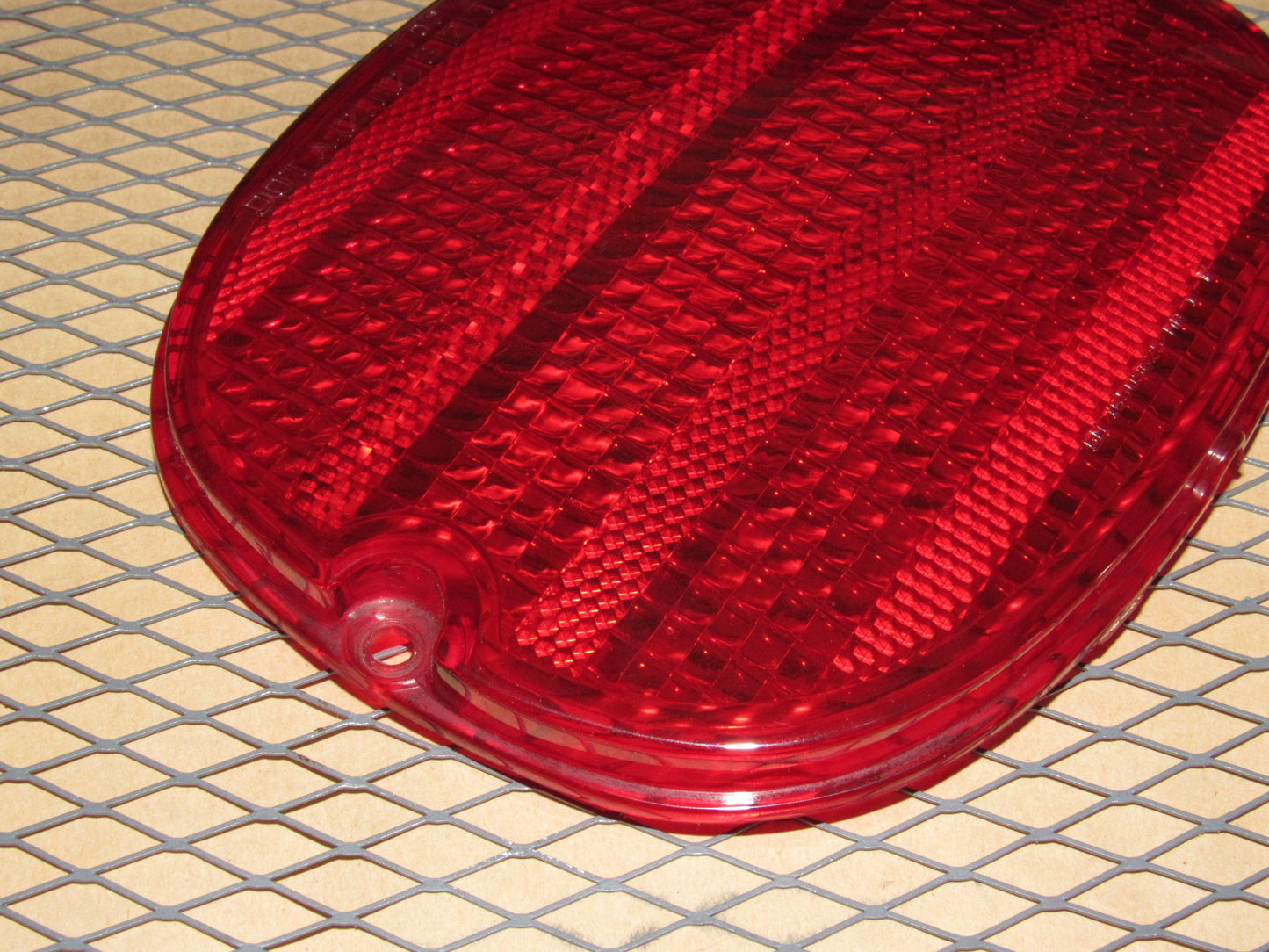 91 92 93 94 95 96 Chevrolet Corvette OEM Tail Light Lamp Lens Cover