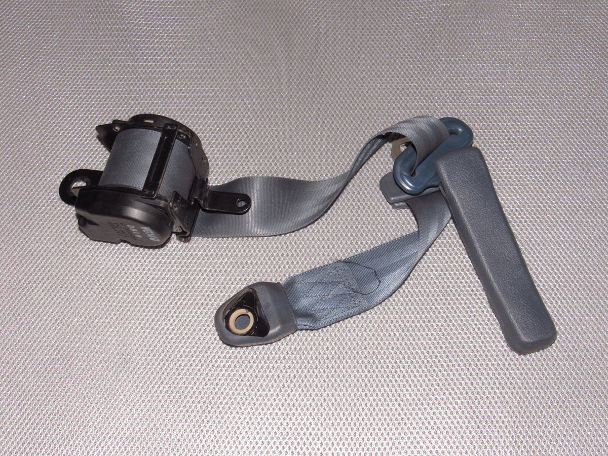 90-95 Nissan Pathfinder OEM Rear Seat Belt