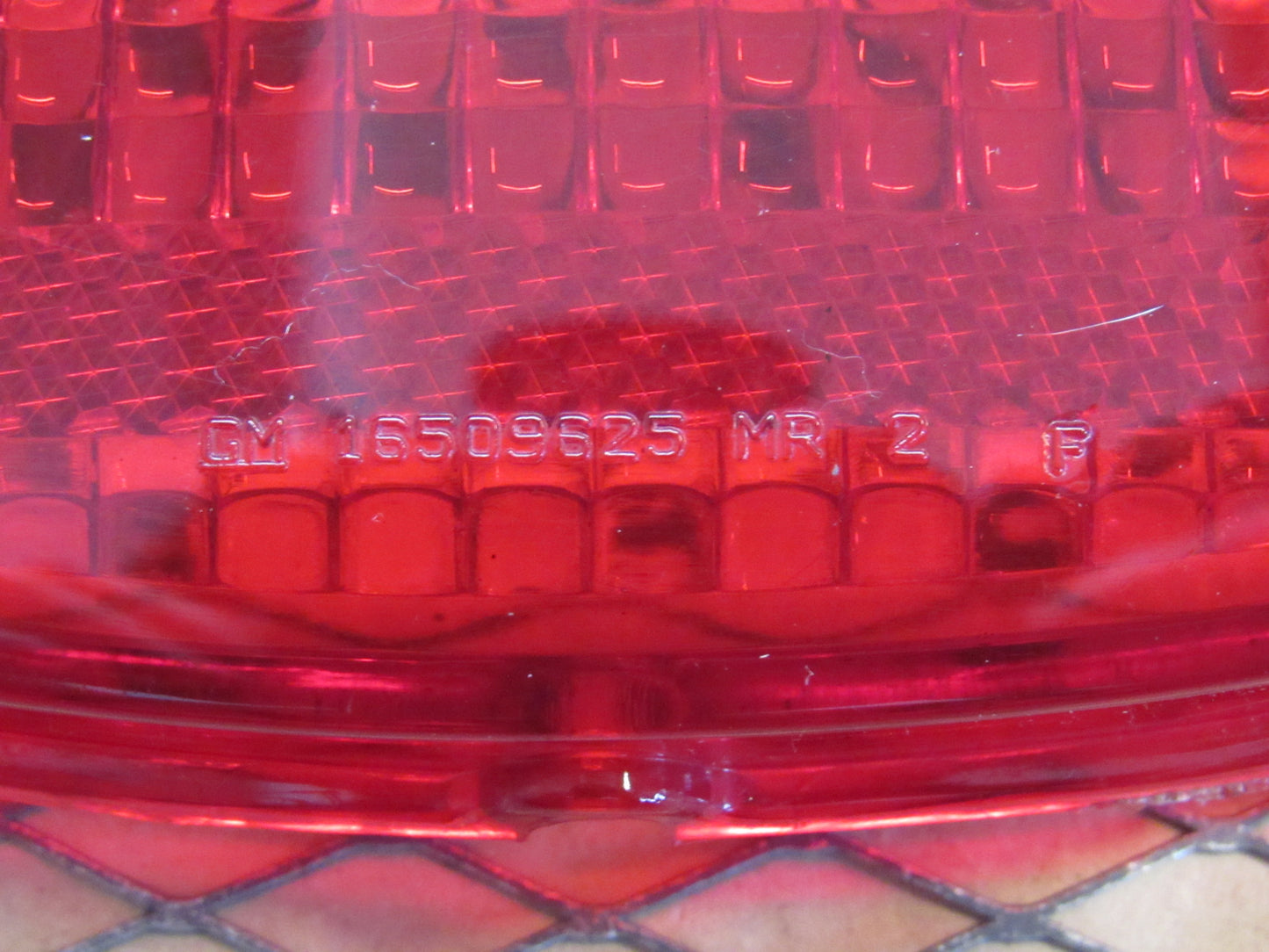 91 92 93 94 95 96 Chevrolet Corvette OEM Tail Light Lamp Lens Cover