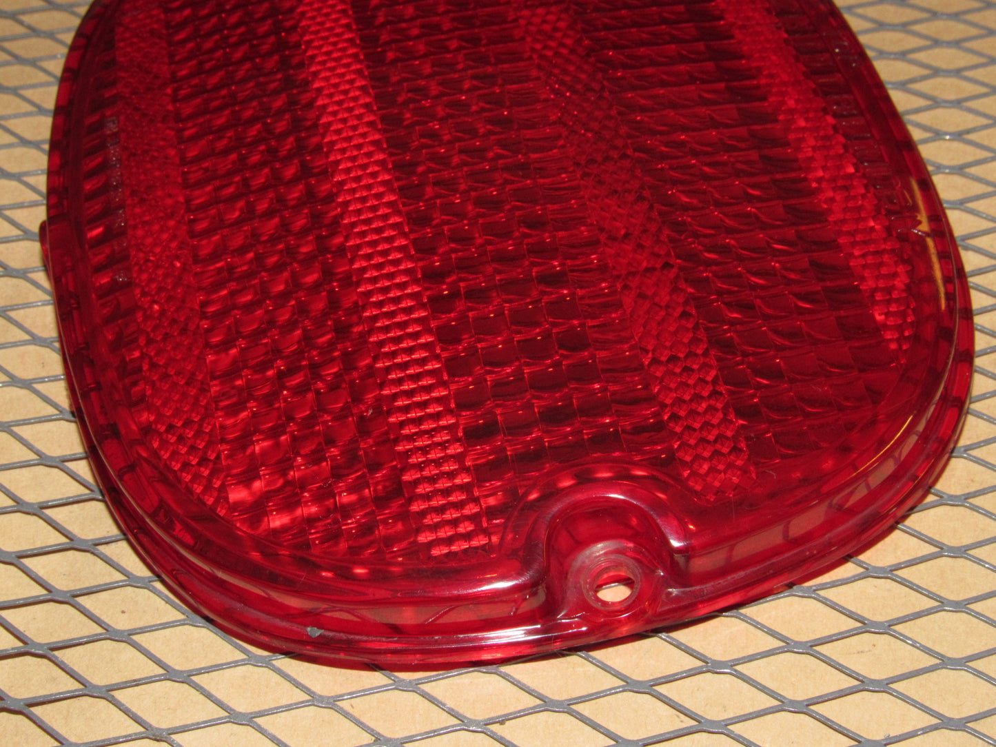 91 92 93 94 95 96 Chevrolet Corvette OEM Tail Light Lamp Lens Cover