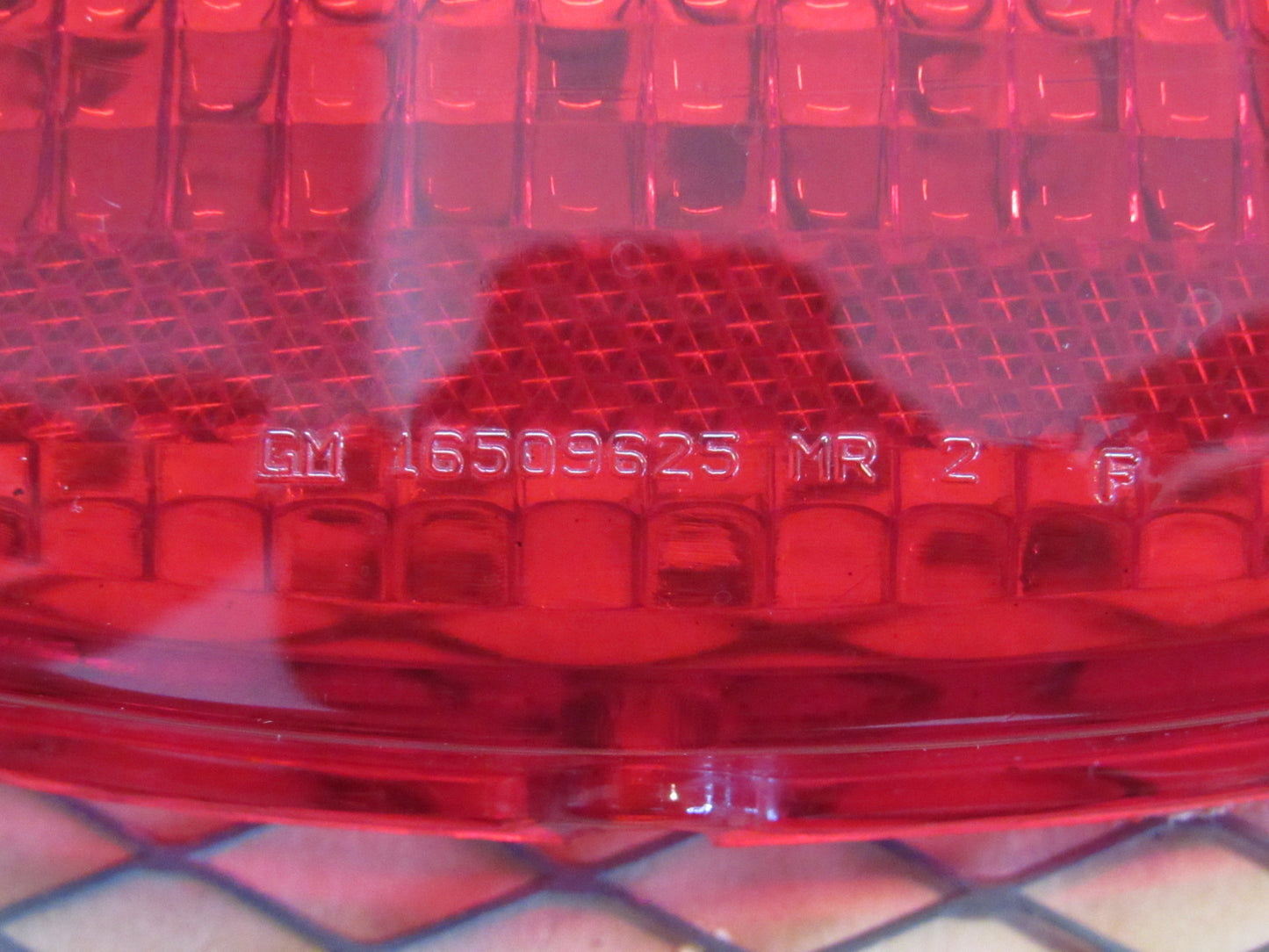 91 92 93 94 95 96 Chevrolet Corvette OEM Tail Light Lamp Lens Cover