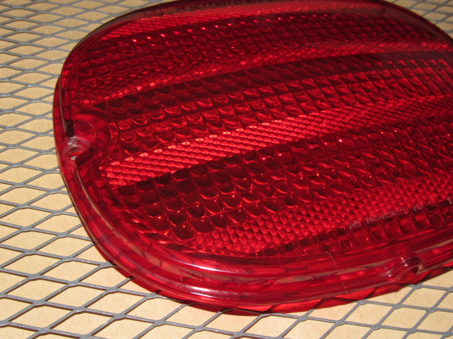 91 92 93 94 95 96 Chevrolet Corvette OEM Tail Light Lamp Lens Cover
