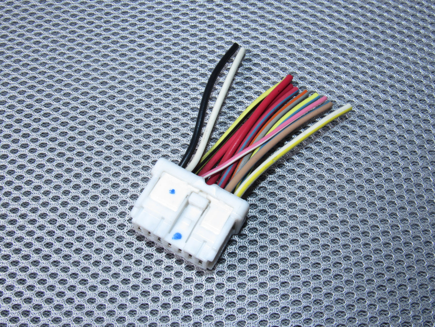 01-07 Ford Escape OEM Front Window Switch Pigtail Harness Connector - Left