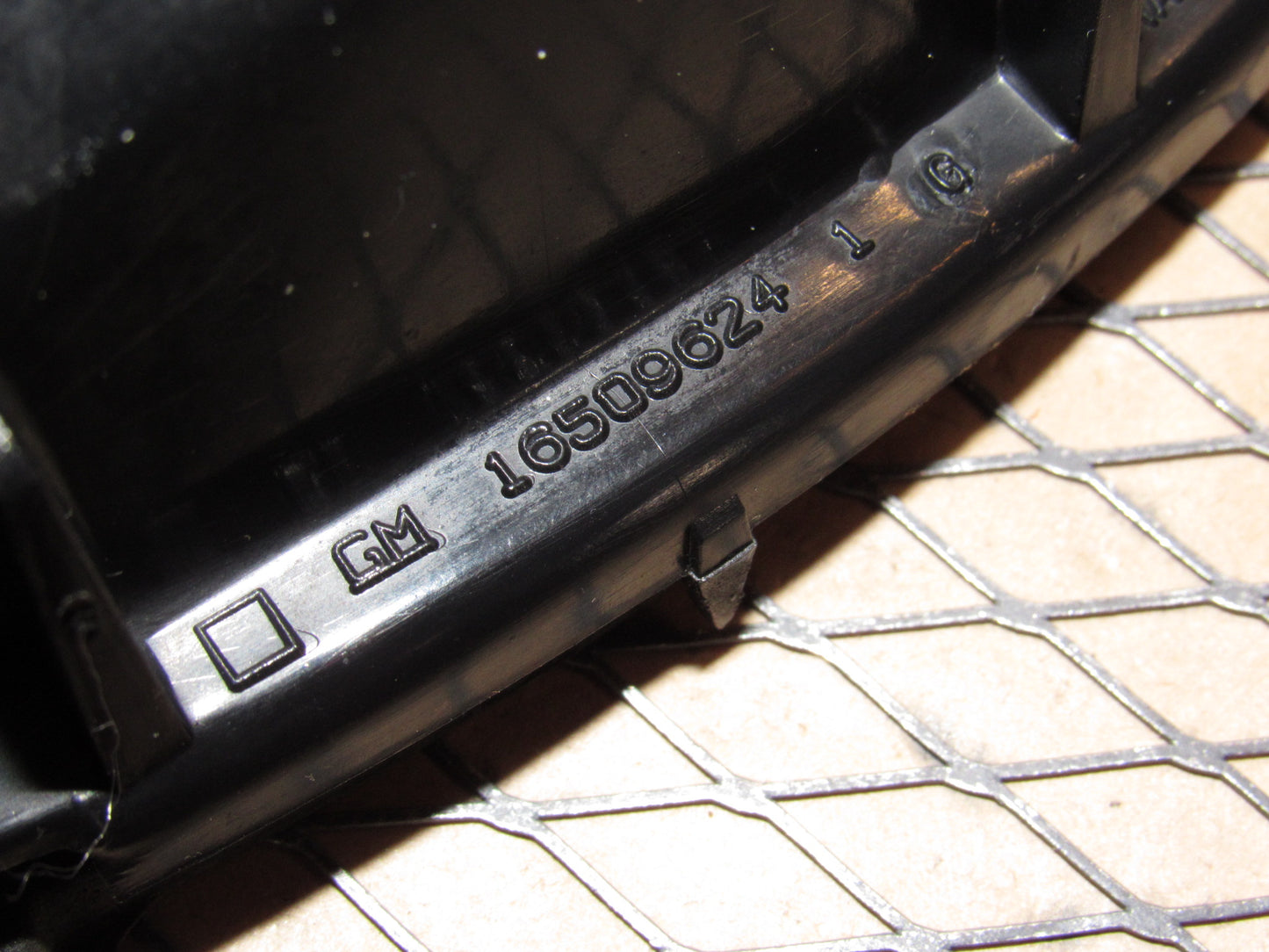 91 92 93 94 95 96 Chevrolet Corvette OEM Tail Light Lamp Housing