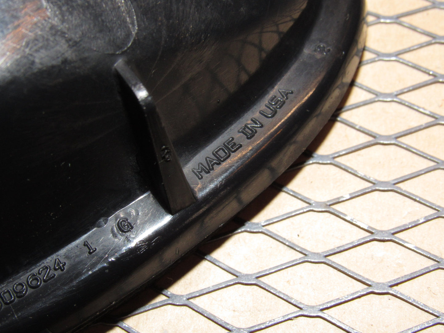 91 92 93 94 95 96 Chevrolet Corvette OEM Tail Light Lamp Housing