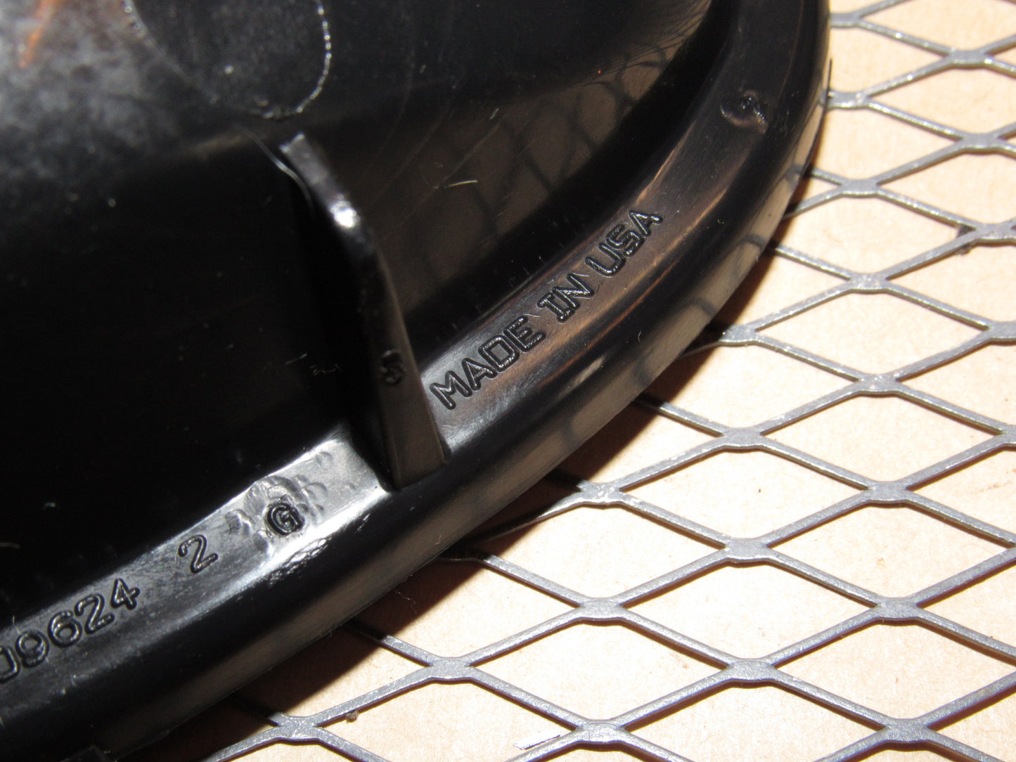 91 92 93 94 95 96 Chevrolet Corvette OEM Tail Light Lamp Housing