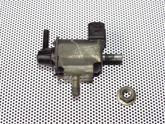 91-94 Nissan 240SX OEM Engine VSV Vacuum Switch Solenoid Valve