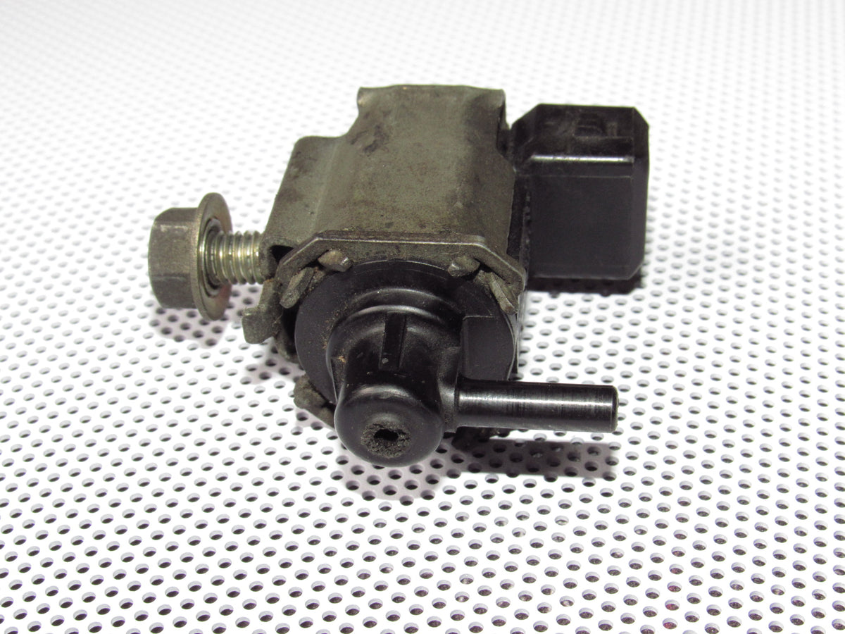 91-94 Nissan 240SX OEM Engine VSV Vacuum Switch Solenoid Valve