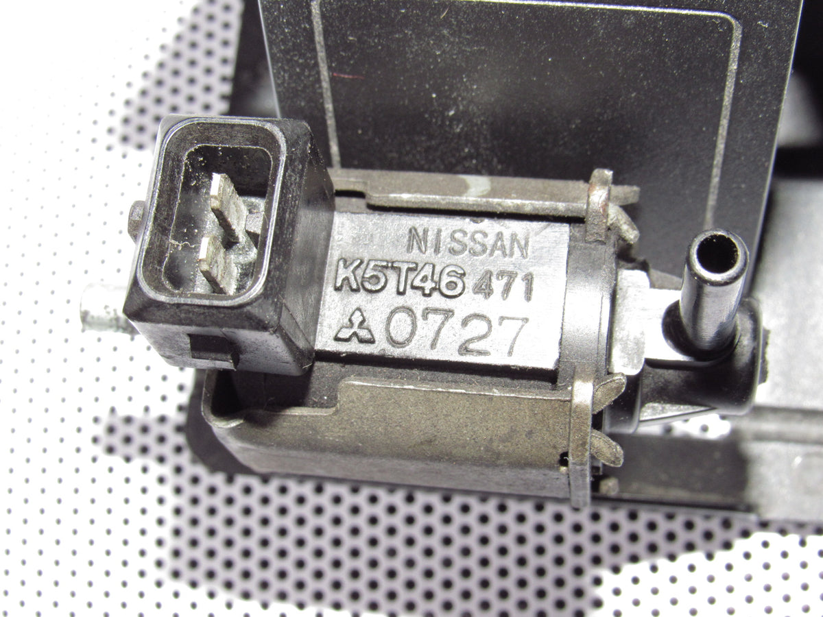 91-94 Nissan 240SX OEM Engine VSV Vacuum Switch Solenoid Valve