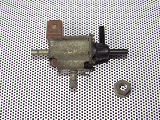 91-94 Nissan 240SX OEM Engine VSV Vacuum Switch Solenoid Valve