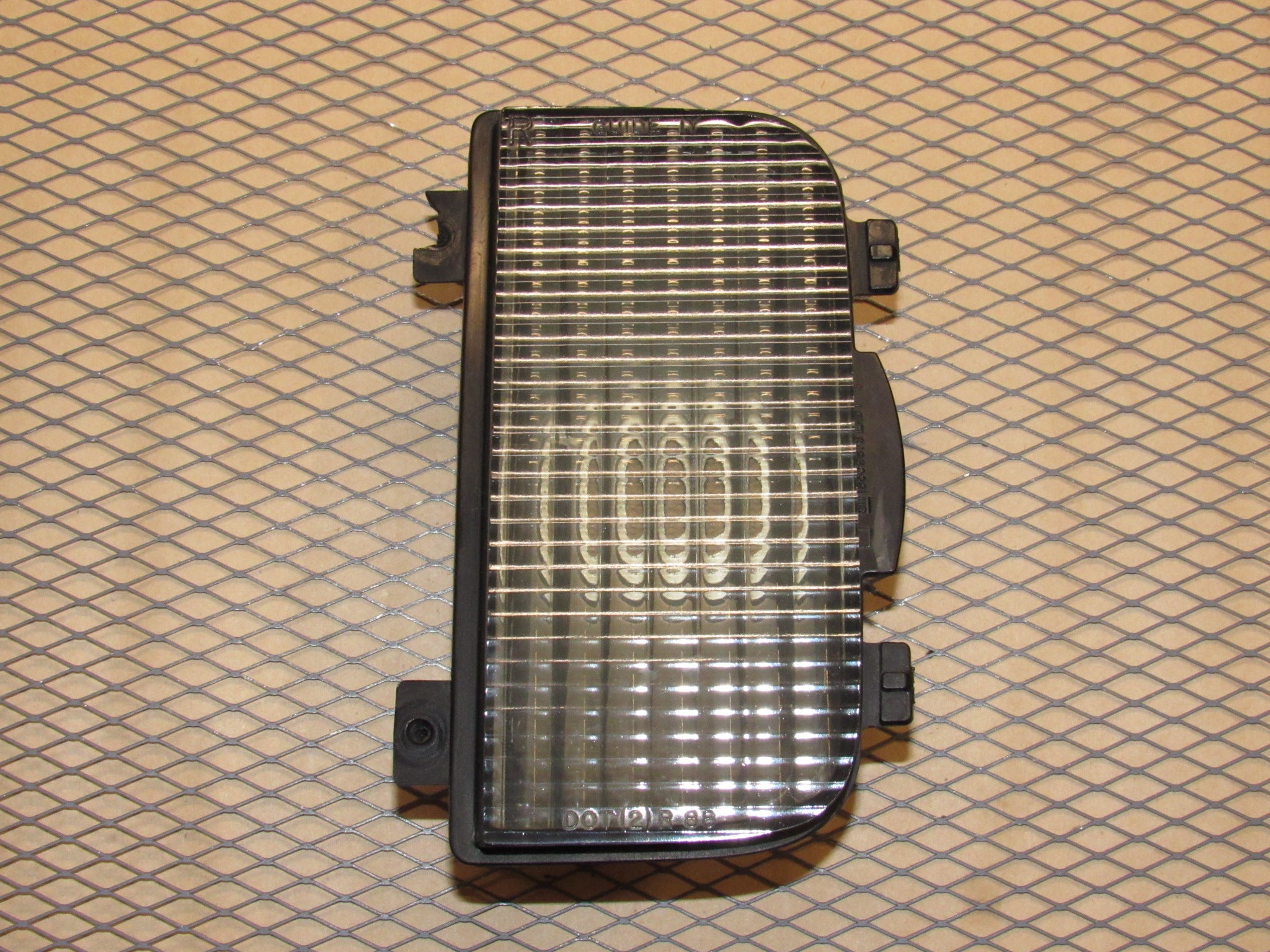 91 92 93 94 95 96 Chevrolet Corvette OEM Reverse Light Lamp - Right ...
