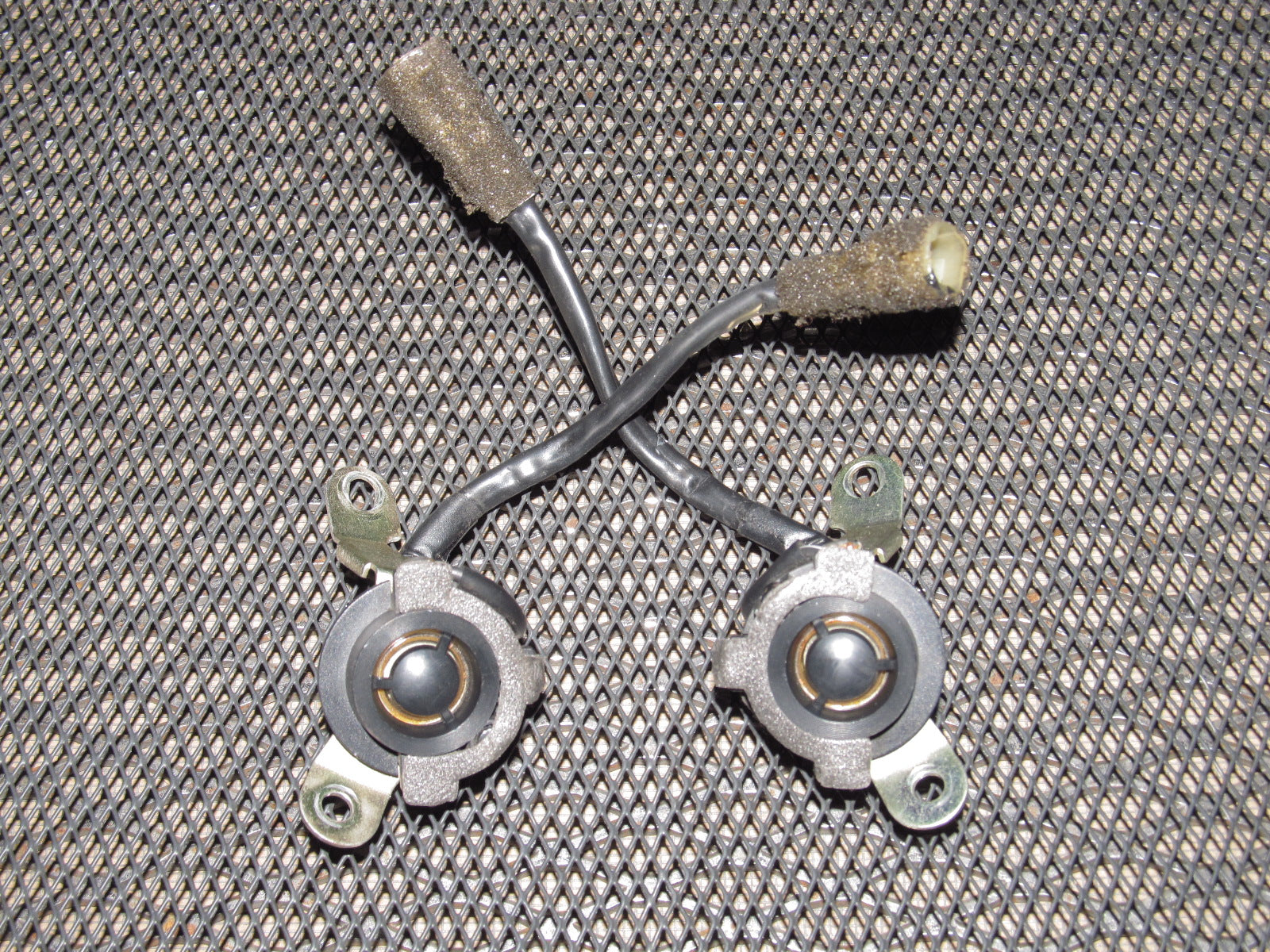 91 92 93 94 95 Toyota MR2 OEM Door Speaker Tweeter Set