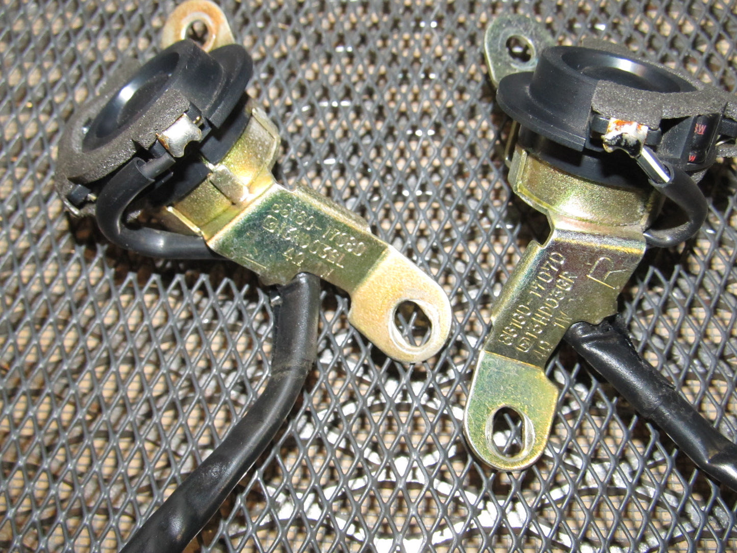 91 92 93 94 95 Toyota MR2 OEM Door Speaker Tweeter Set