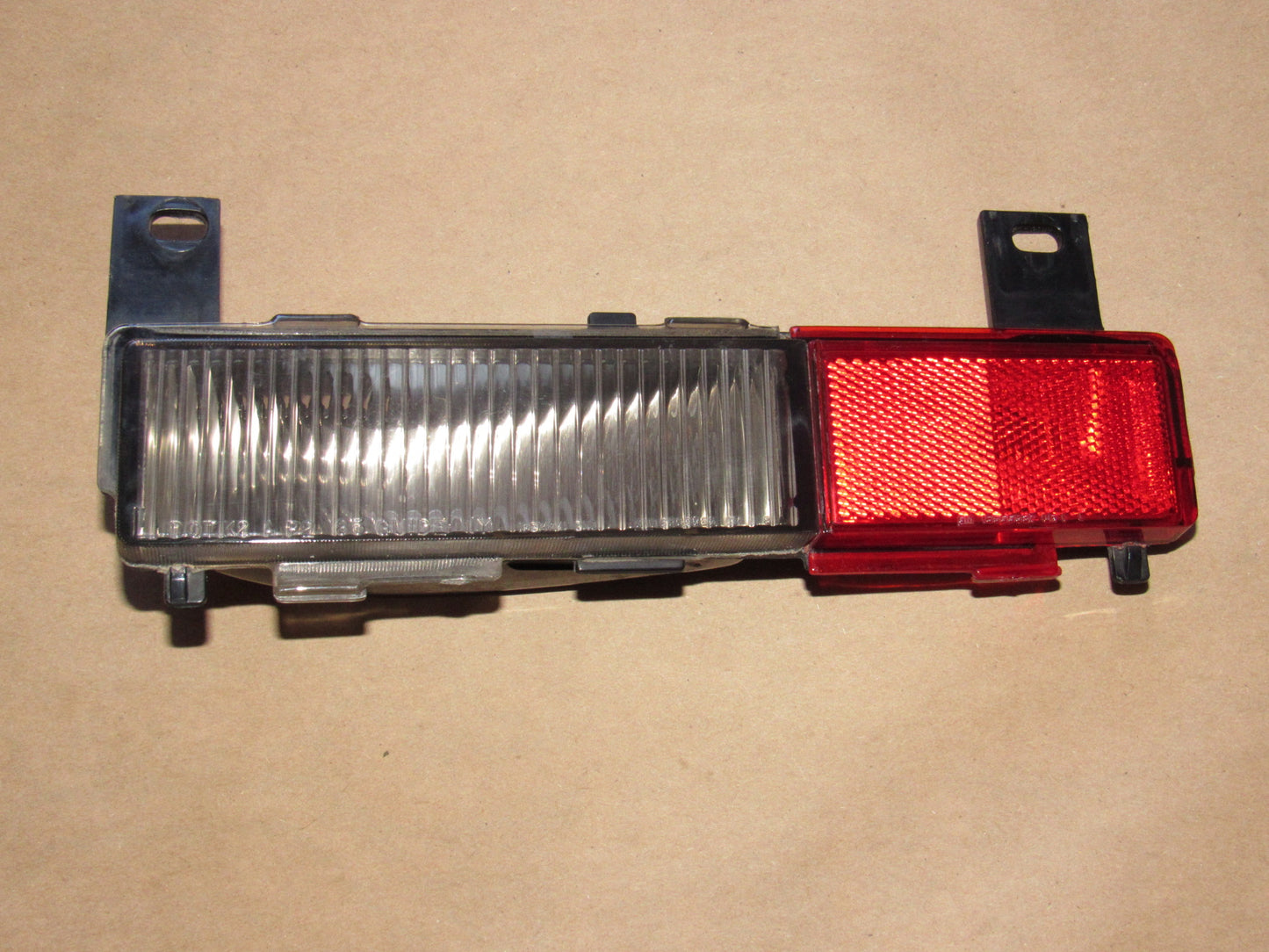 91 92 93 94 95 96 Chevrolet Corvette OEM Rear Side Marker Light Lamp - Left