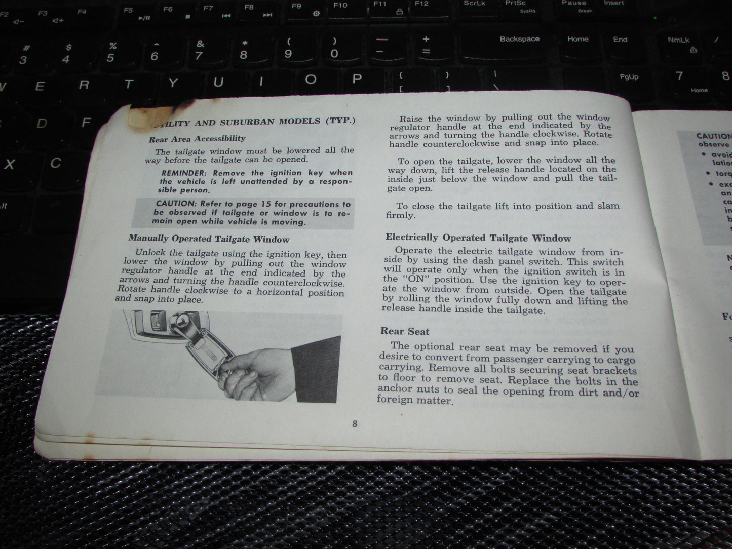 Chevrolet Light Duty Truck Gasoline (1974) Owners Manual