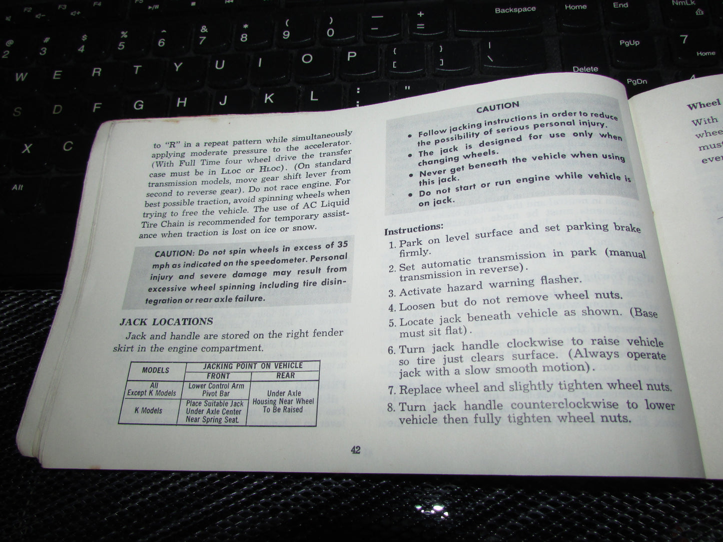 Chevrolet Light Duty Truck Gasoline (1974) Owners Manual