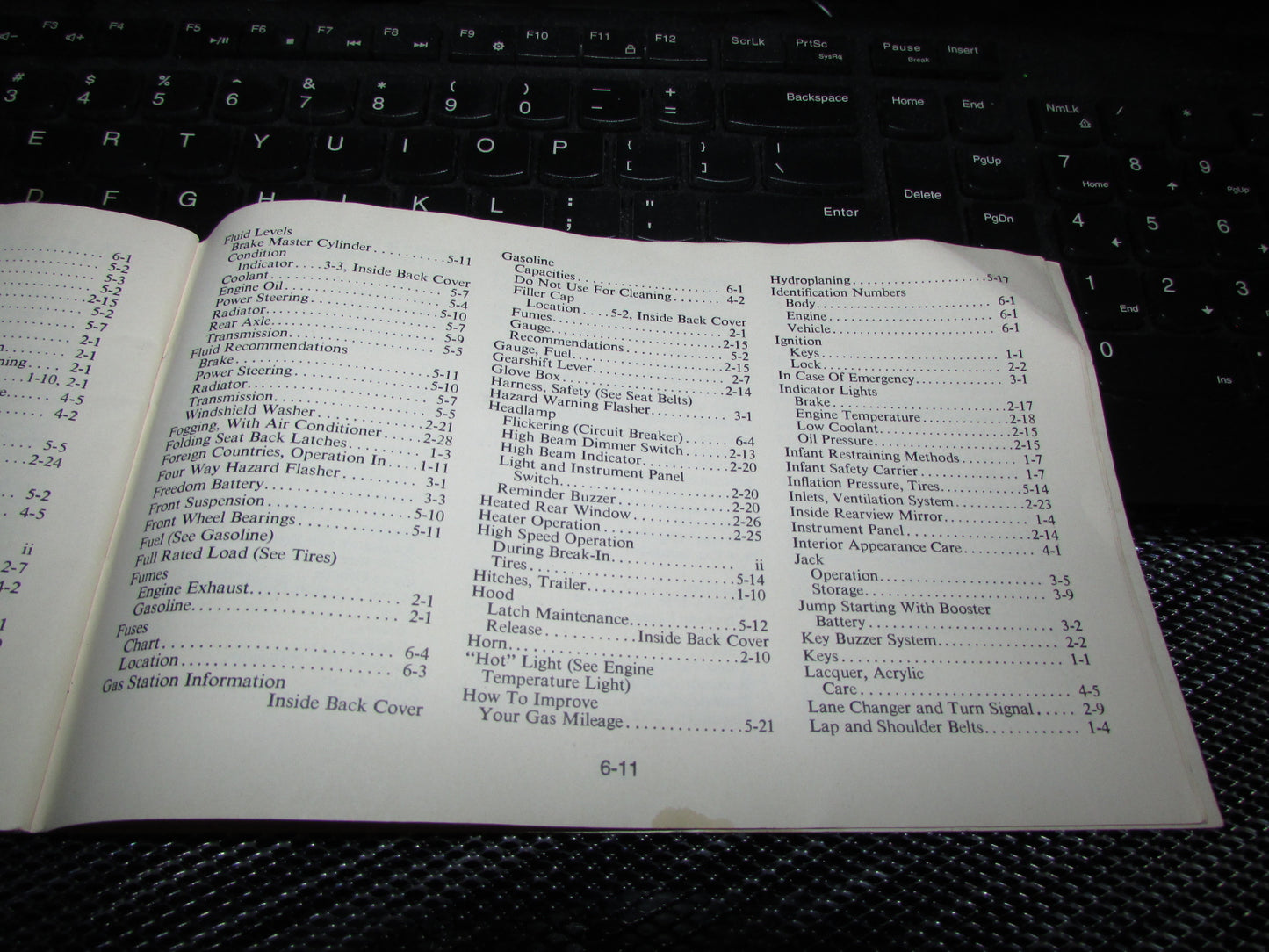 Chevrolet Monza (1977) Owners Manual