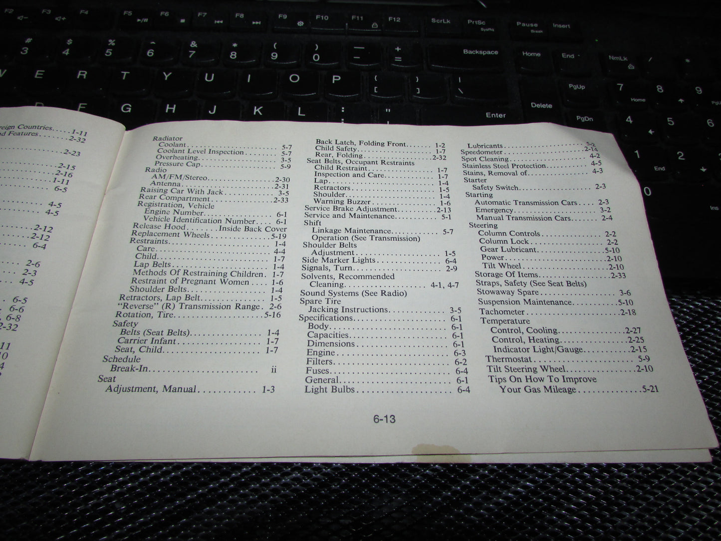 Chevrolet Monza (1977) Owners Manual