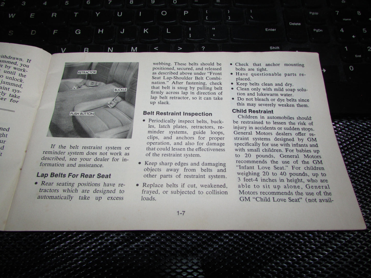 Chevrolet Monza (1977) Owners Manual