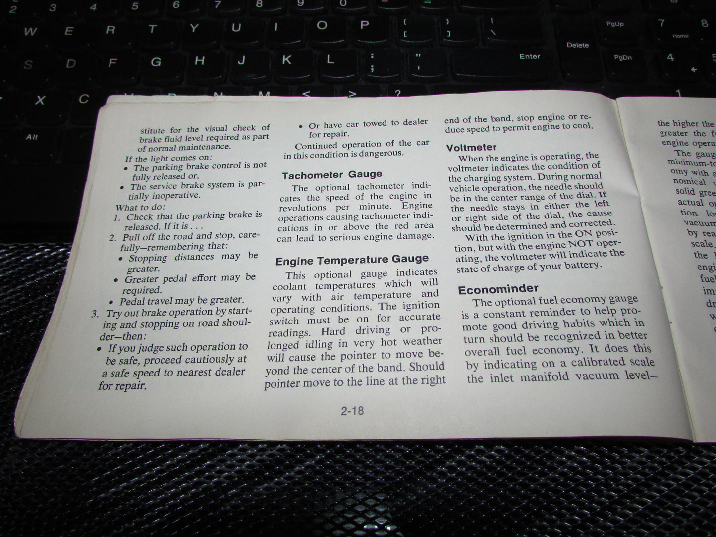 Chevrolet Monza (1977) Owners Manual
