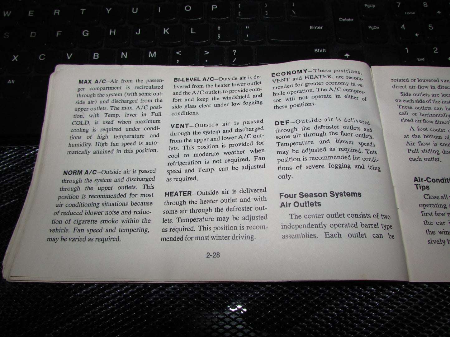 Chevrolet Monza (1977) Owners Manual