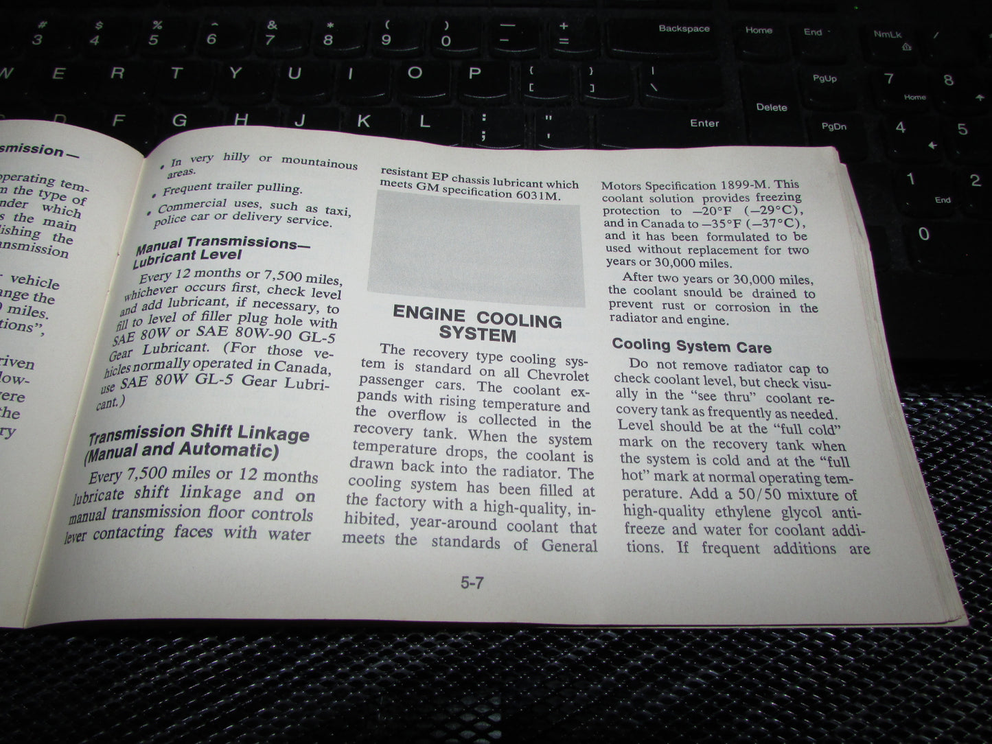 Chevrolet Monza (1977) Owners Manual