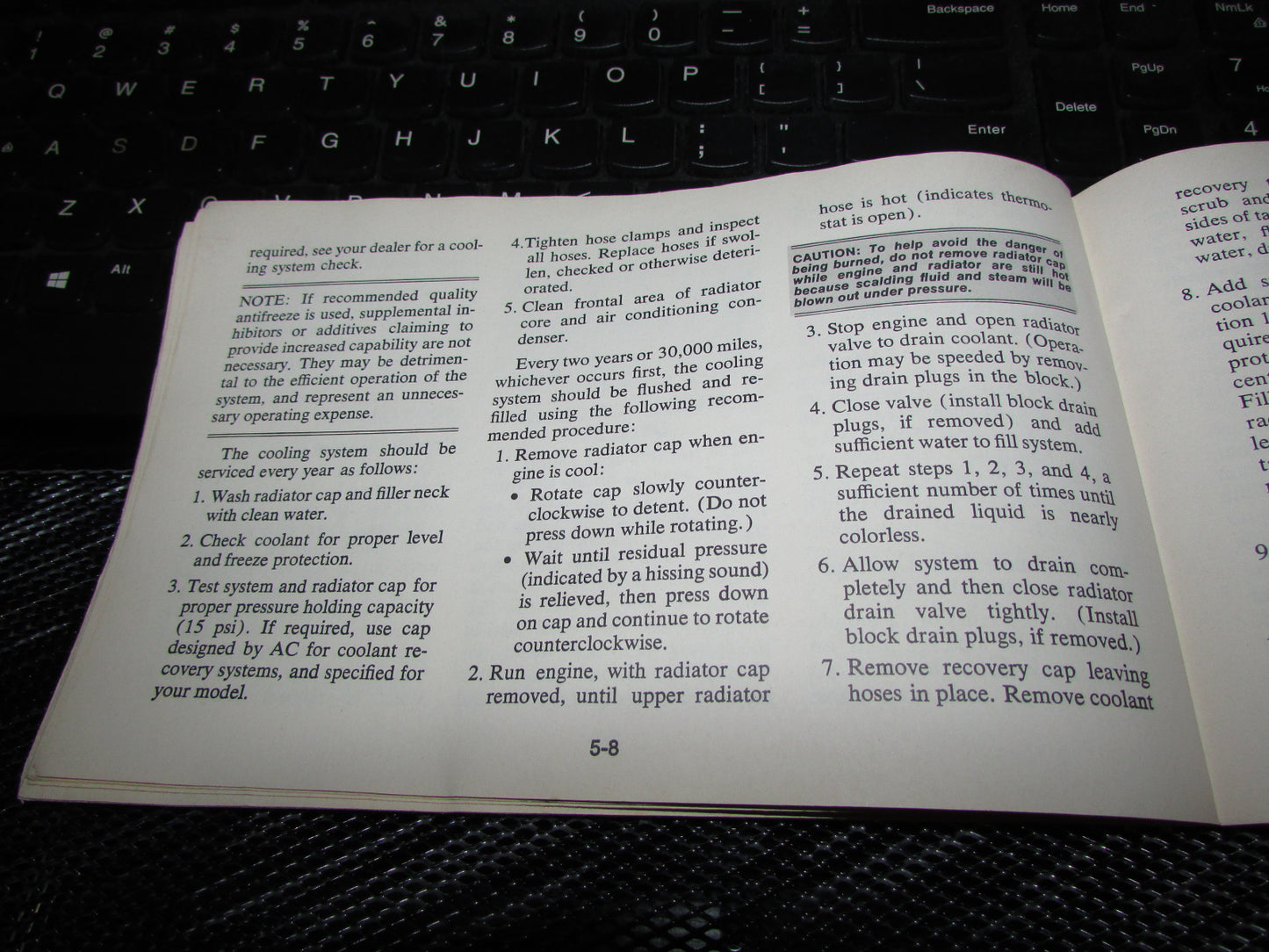 Chevrolet Monza (1977) Owners Manual