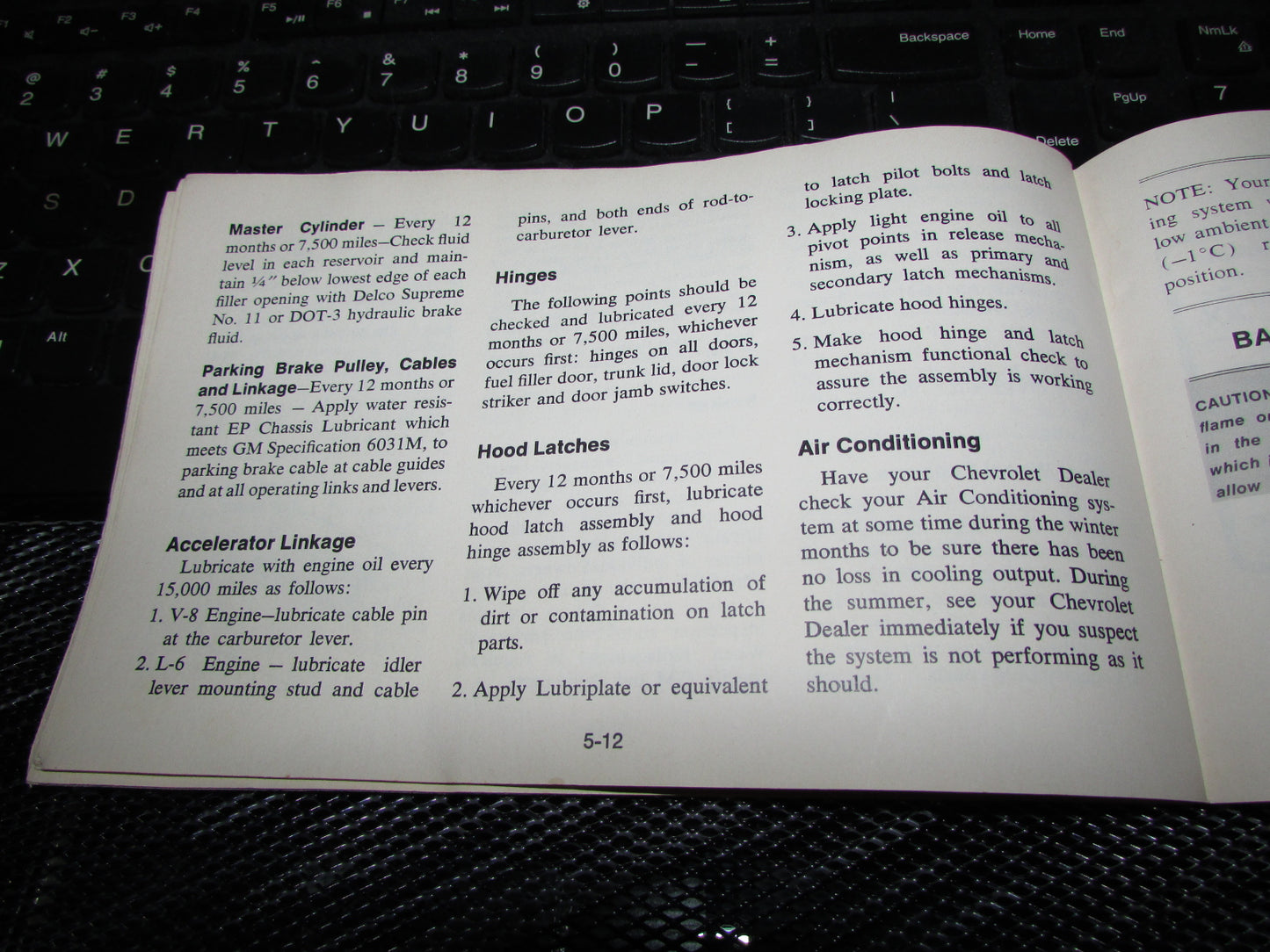 Chevrolet Monza (1977) Owners Manual