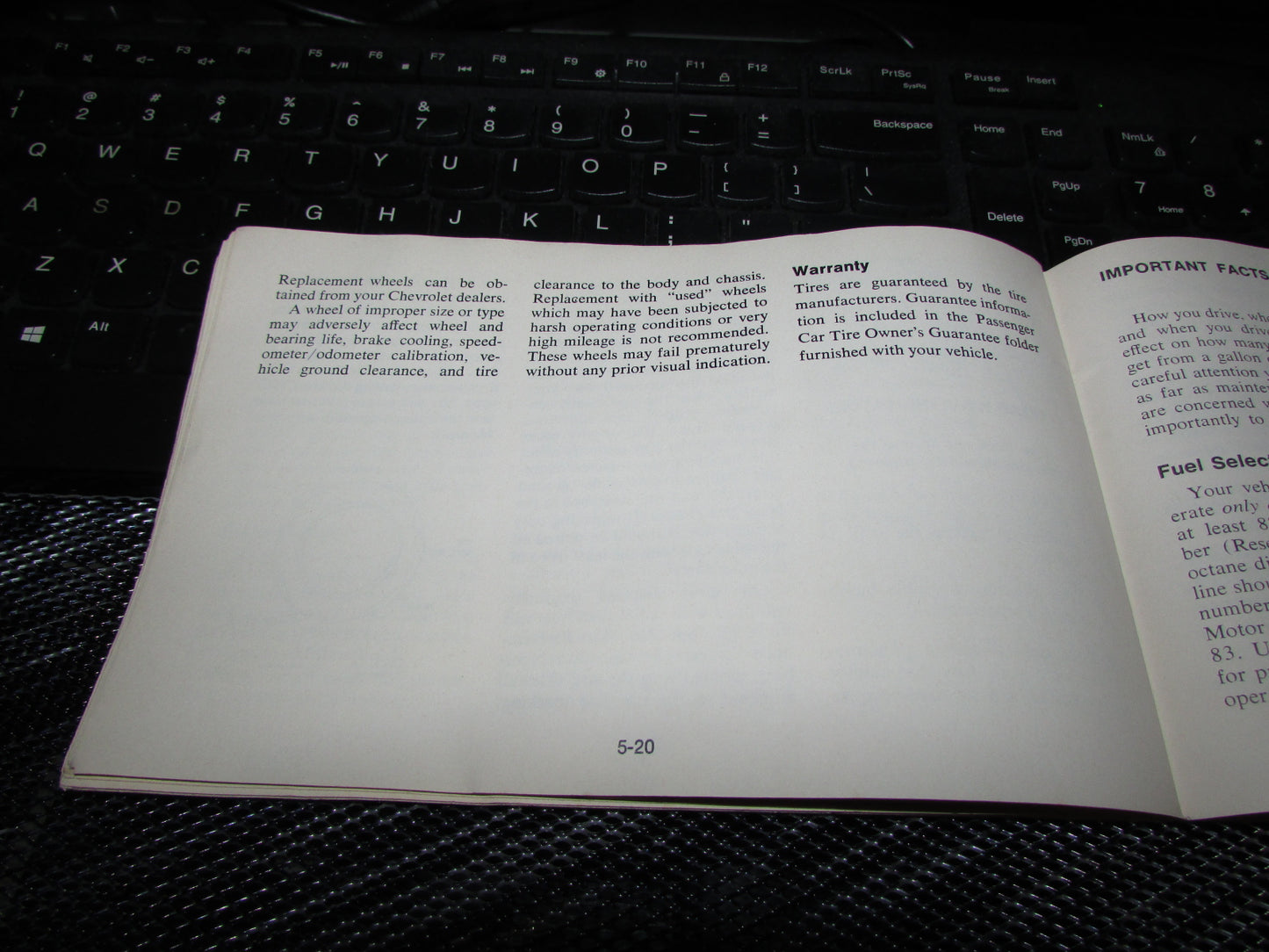 Chevrolet Monza (1977) Owners Manual