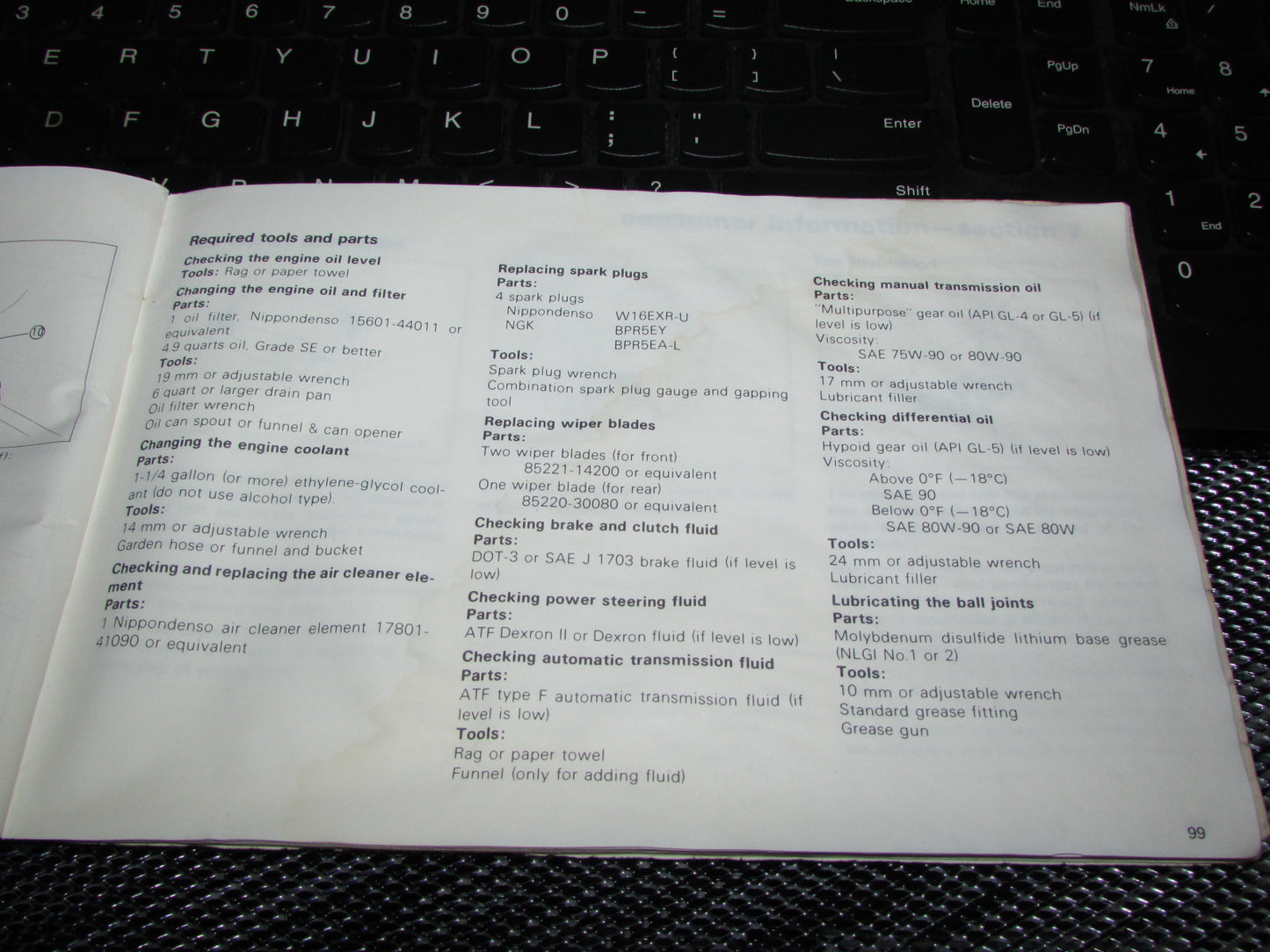 Toyota Celica (1982) Owners Manual