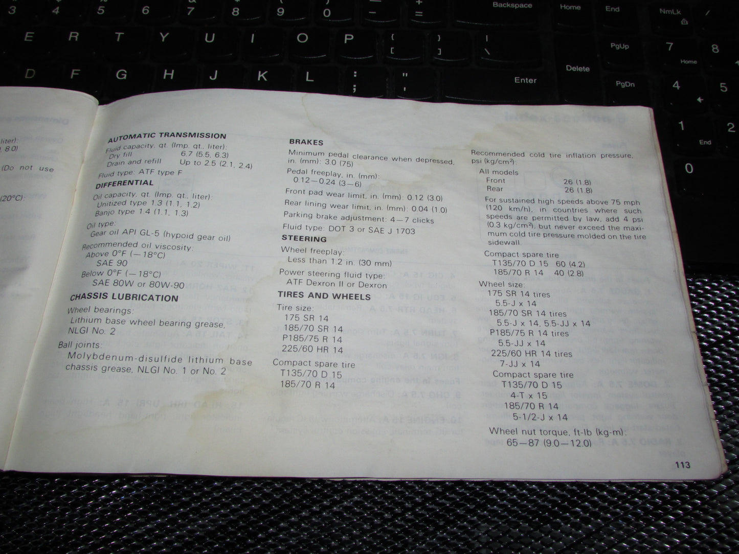 Toyota Celica (1982) Owners Manual