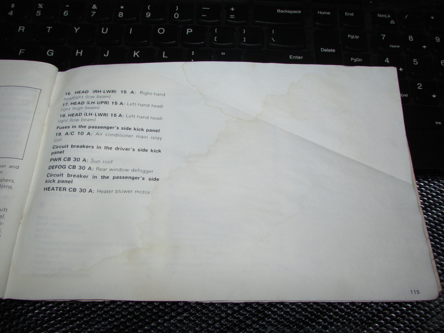 Toyota Celica (1982) Owners Manual